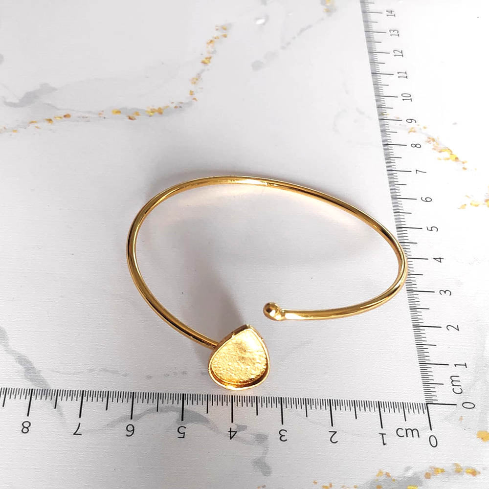 Oval Drop Kada Bracelet