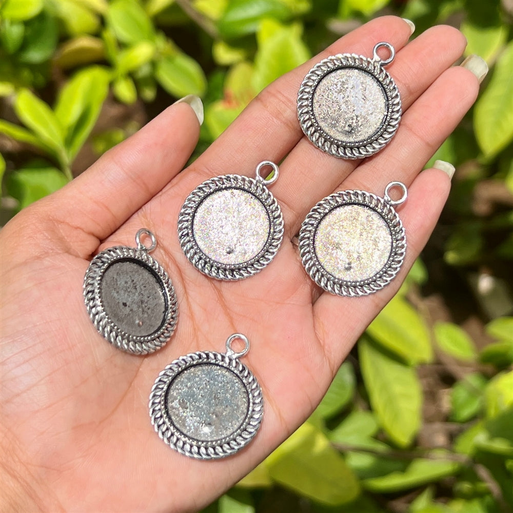 Round Tribal Pendant Base Antique Silver (Set of 5)
