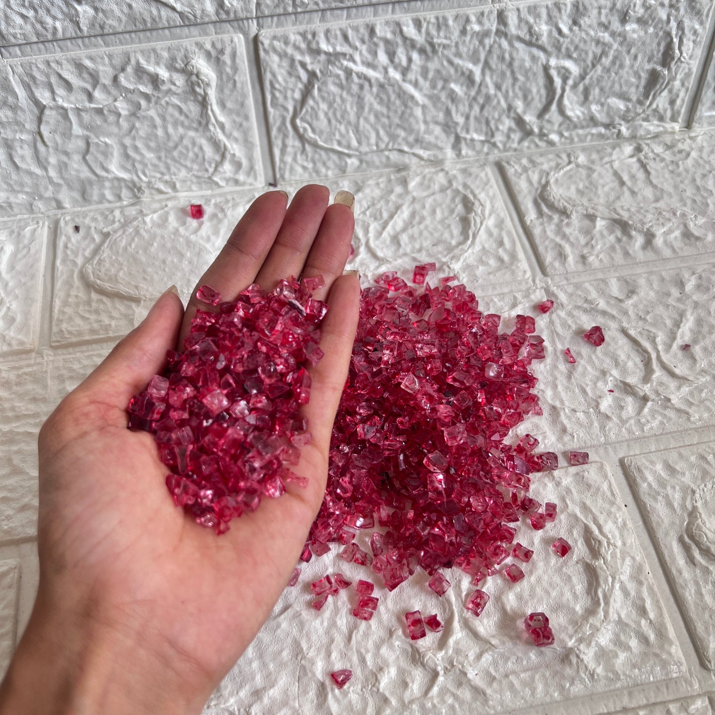 Cherry Red Crystal Clear Stone – 500gms