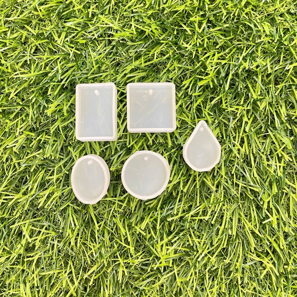 Keychain and Pendant 5 Cavity 5mm Depth Silicone Mould