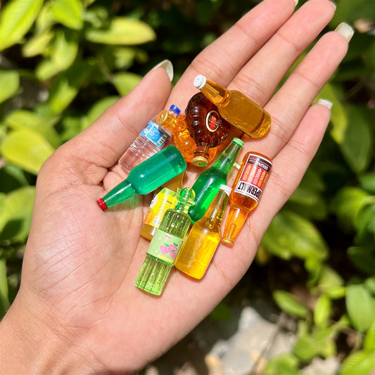 Miniature Alcohol Bottles Set – Mixed Beer & Whisky Minis (10 Pcs)