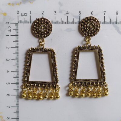 Antique Gold Frame Rectangle Small Earrings