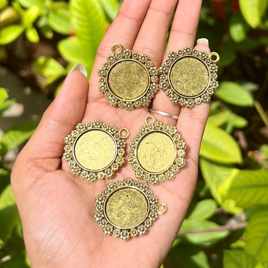 Vintage Filigree Round Pendant Base - Gold (Set of 5)